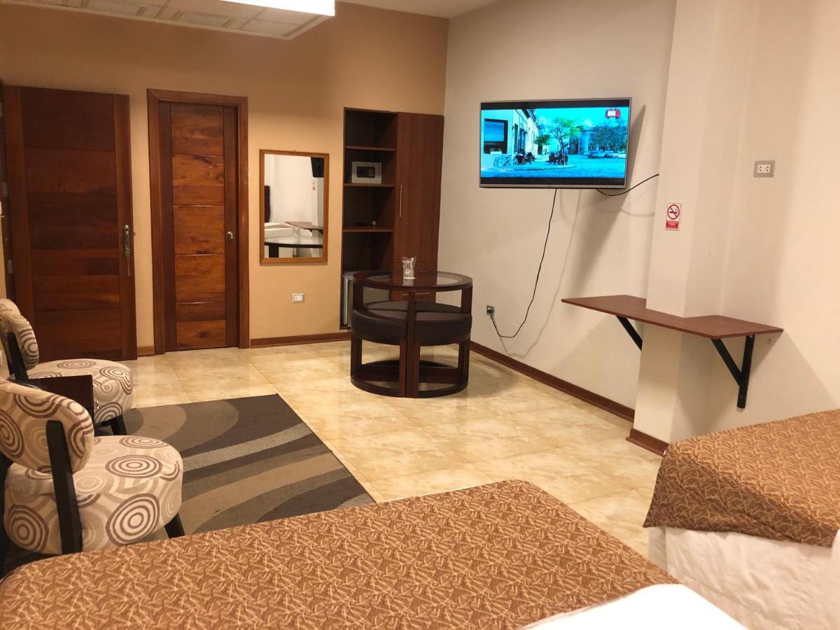 Hotel Europa Iquitos Eksteriør billede